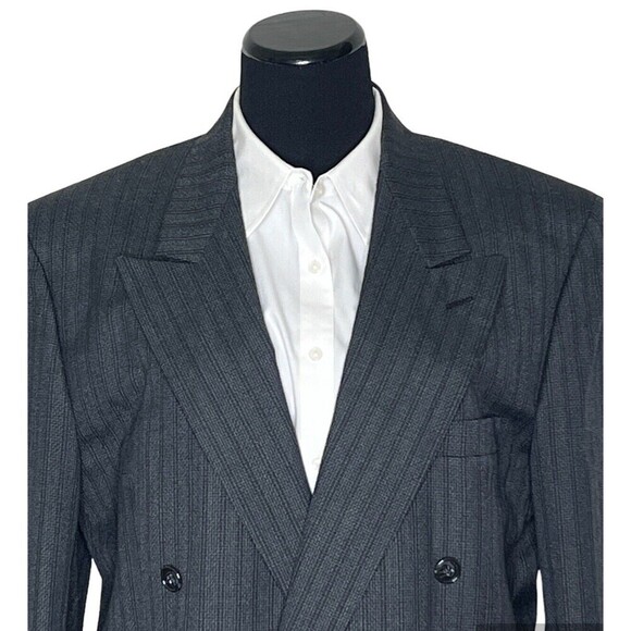 Men’s Double Breasted Wool Blend Blazer 44R Gray On Gray Striped Suit Jacket‎ - Picture 1 of 6